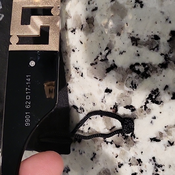 Versace Sunglasses - Picture 3 of 7